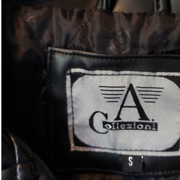 A Collezioni  Men's Size S 48 Black Faux Leather Jacket - Picture 5 of 8